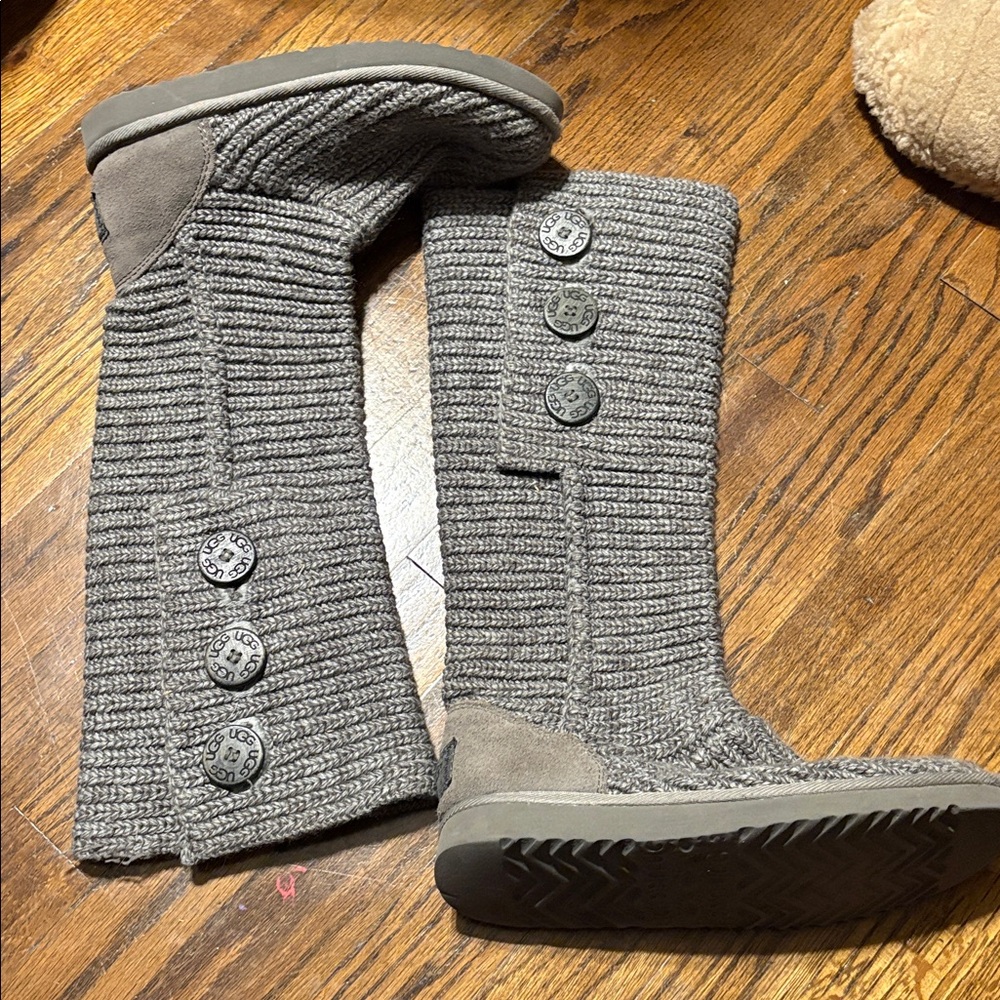 UGG Gray Suede Knit Boots